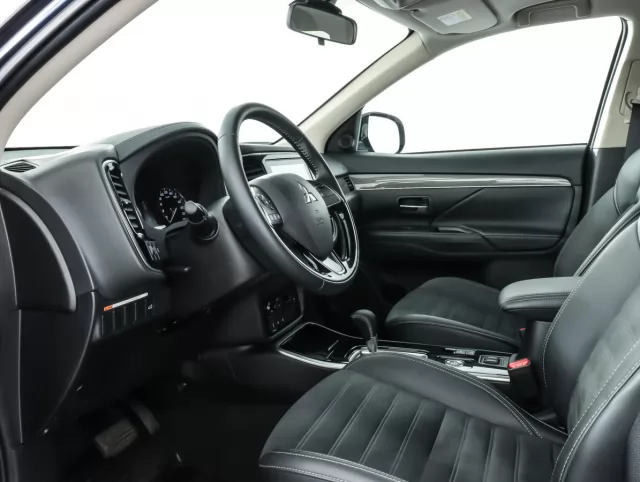 Mitsubishi Outlander 2017