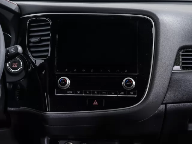 Mitsubishi Outlander 2020
