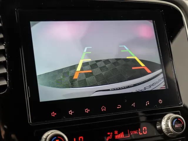 Mitsubishi Outlander 2020