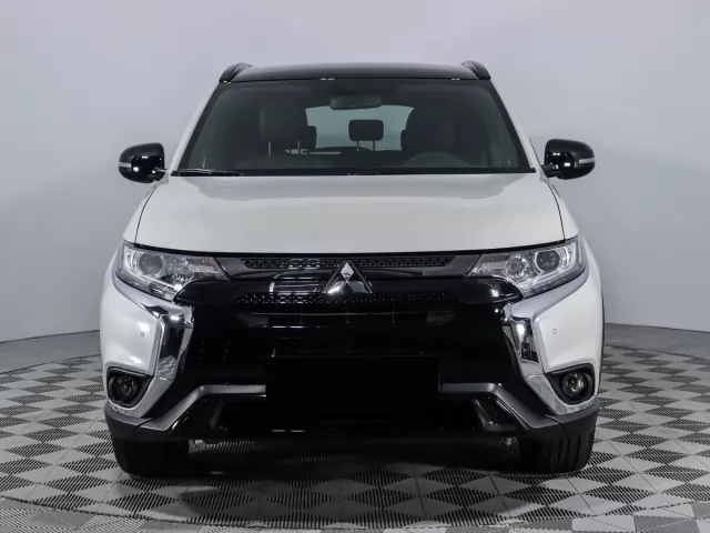 Mitsubishi Outlander 2020