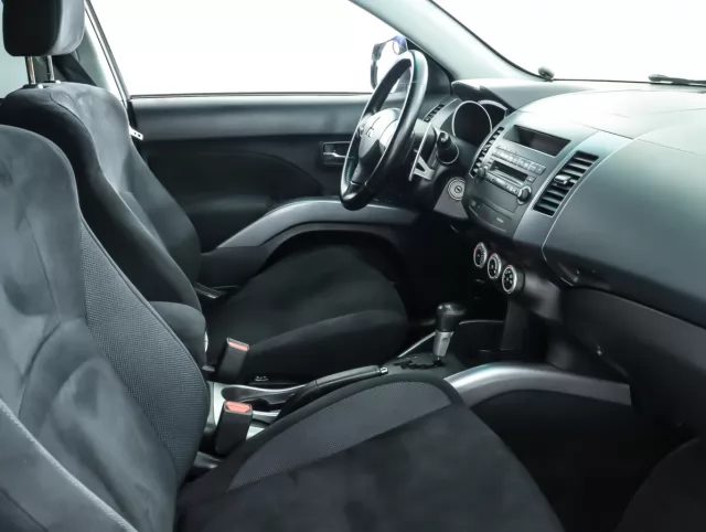 Mitsubishi Outlander 2009