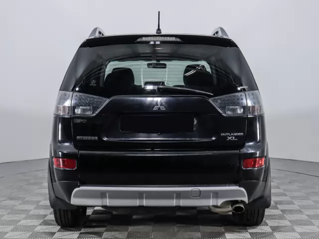 Mitsubishi Outlander 2010