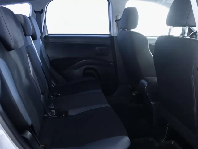 Mitsubishi Outlander 2009