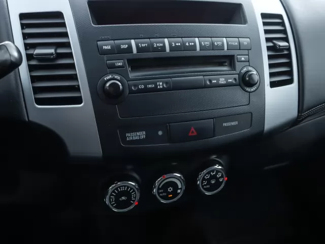 Mitsubishi Outlander 2009