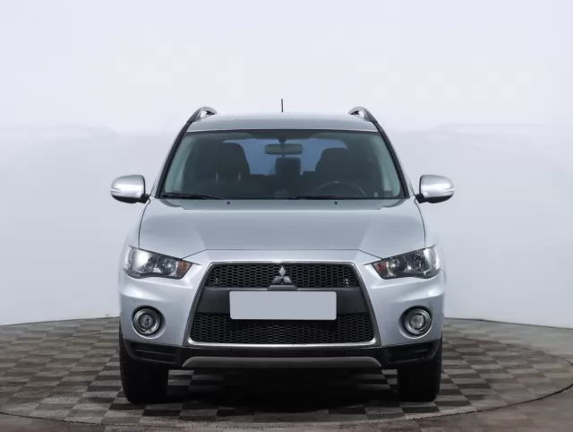 Mitsubishi Outlander 2009