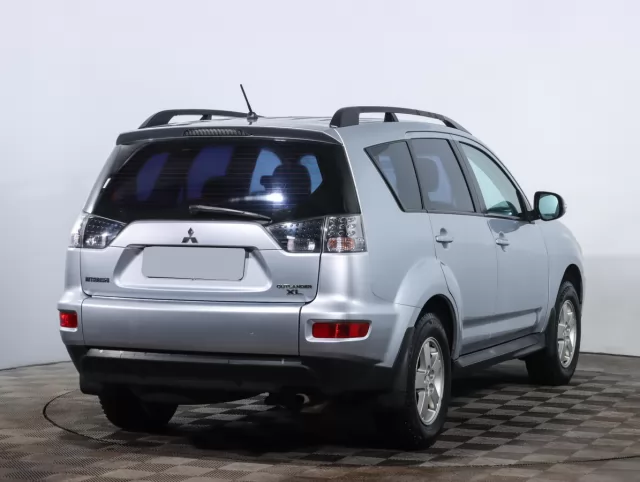 Mitsubishi Outlander 2009