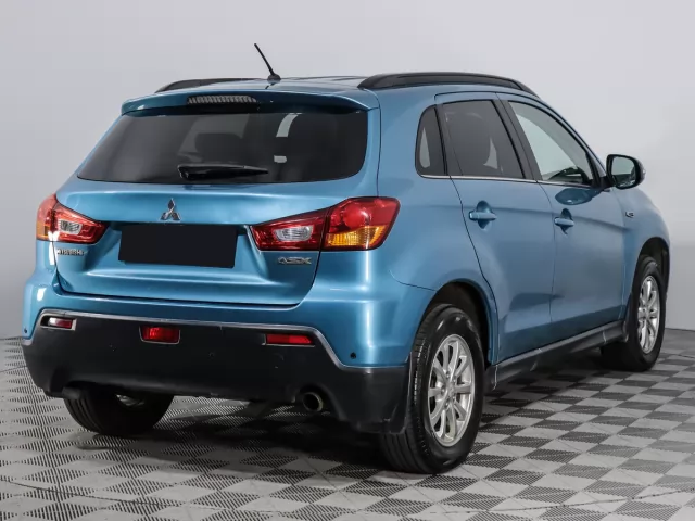 Mitsubishi ASX 2011