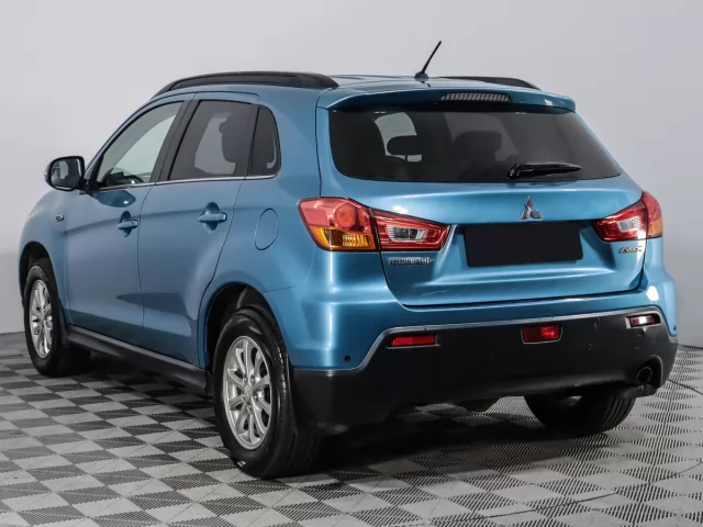 Mitsubishi ASX 2011