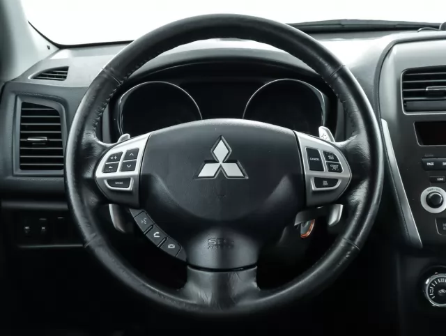 Mitsubishi ASX 2011