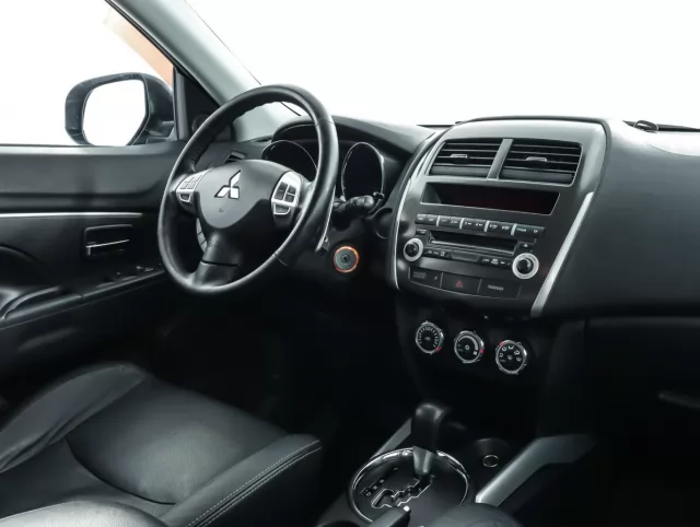 Mitsubishi ASX 2011