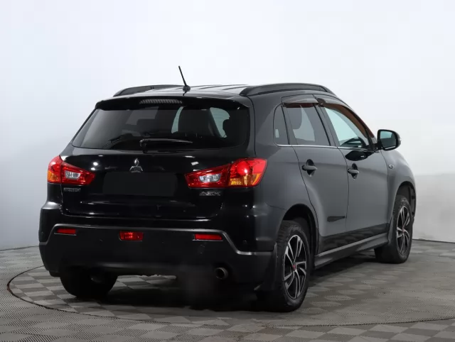 Mitsubishi ASX 2011