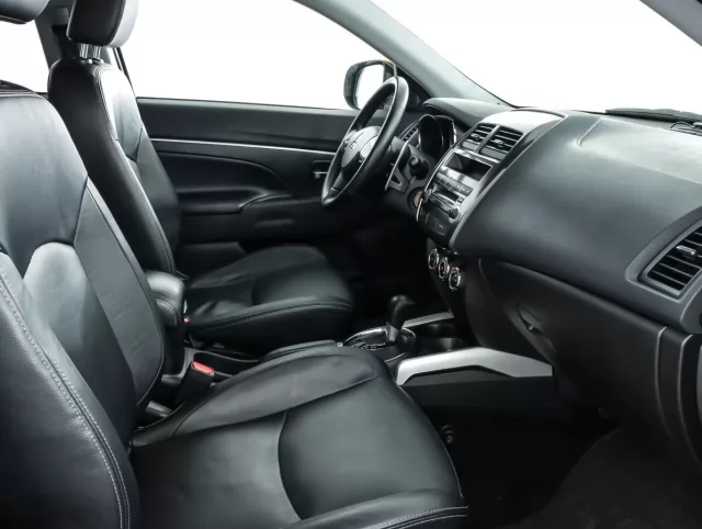 Mitsubishi ASX 2011