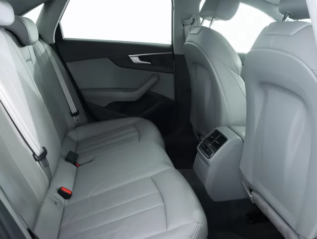 Audi A4 2017