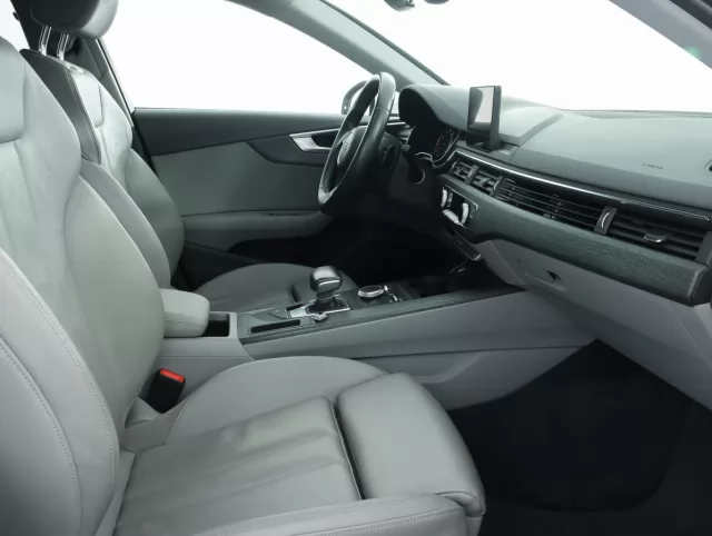 Audi A4 2017