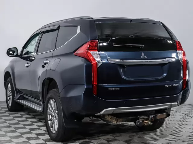 Mitsubishi Pajero Sport 2021