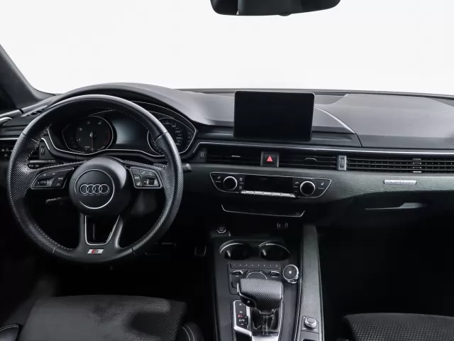 Audi A4 2017