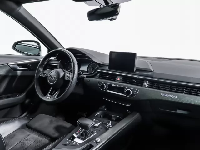 Audi A4 2017