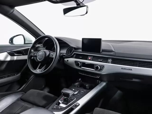Audi A4 2018
