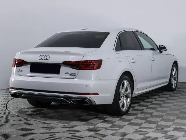 Audi A4 2018