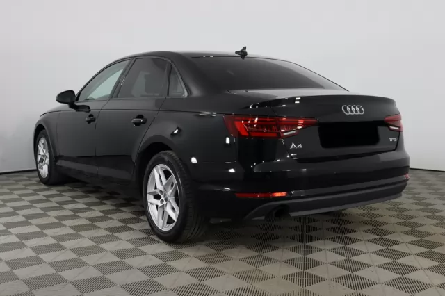 Audi A4 2018