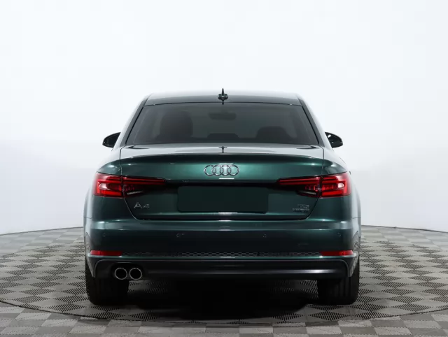 Audi A4 2018