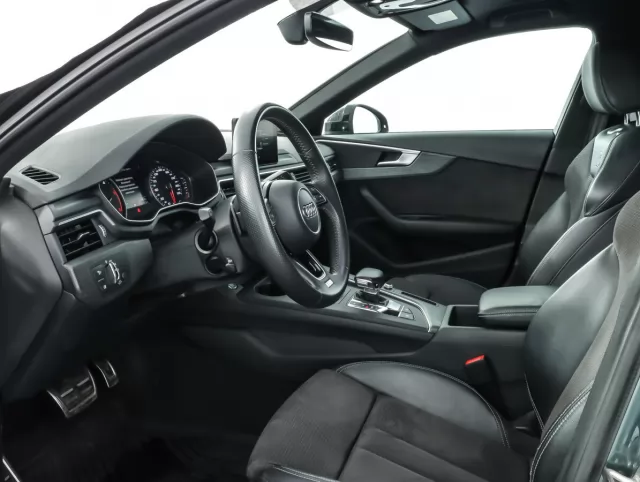 Audi A4 2018
