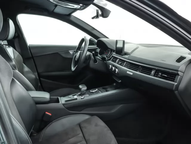 Audi A4 2018