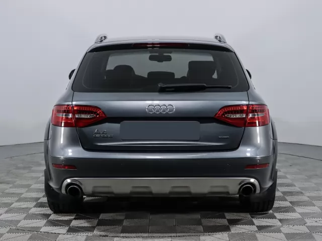 Audi A4 2015