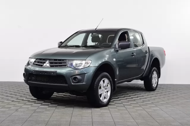 Mitsubishi L200 2006