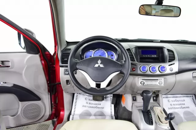 Mitsubishi L200 2007