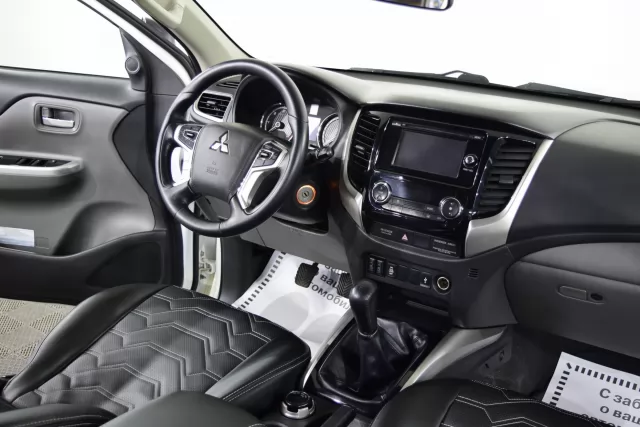 Mitsubishi L200 2019