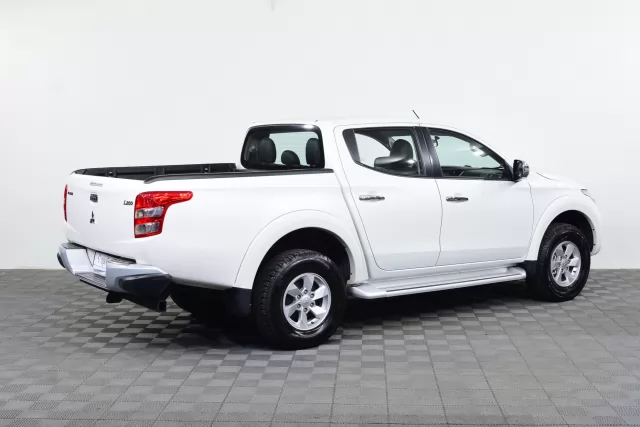 Mitsubishi L200 2019