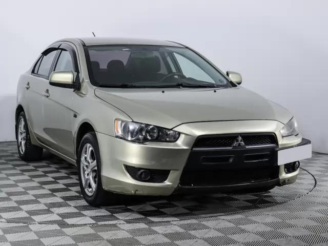 Mitsubishi Lancer 2011
