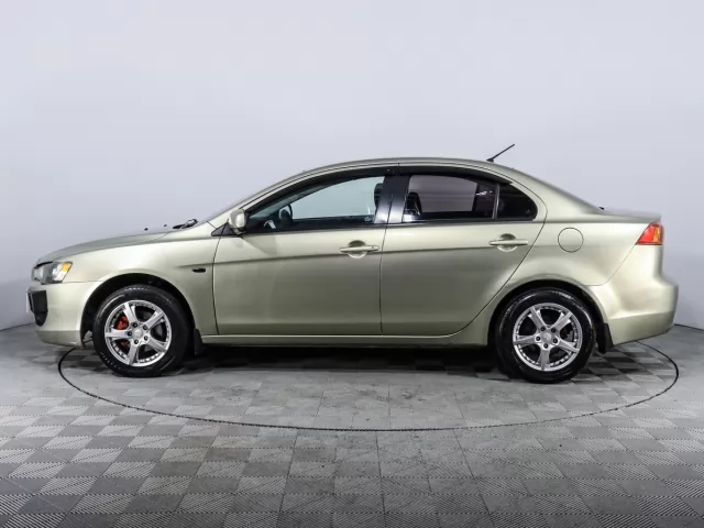 Mitsubishi Lancer 2011