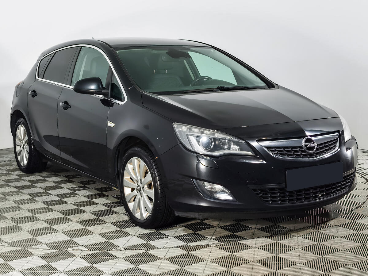 Opel Astra 2011