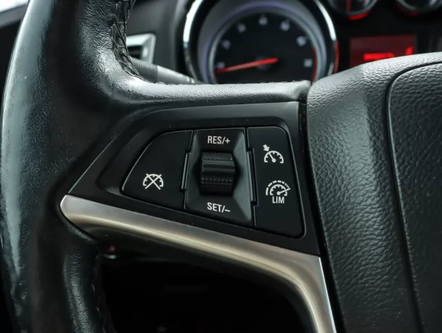 Opel Astra 2014