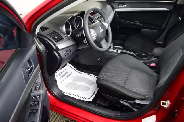 Mitsubishi Lancer 2011