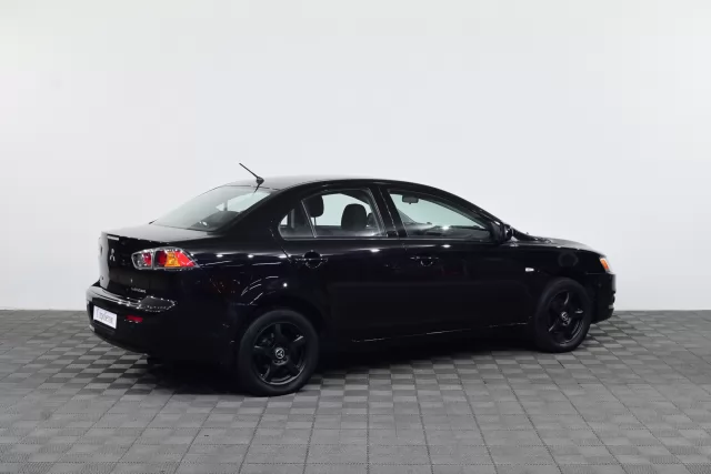 Mitsubishi Lancer 2010