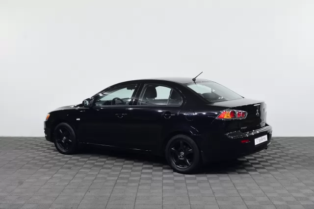 Mitsubishi Lancer 2010