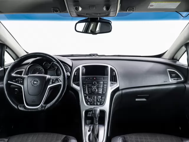 Opel Astra 2014