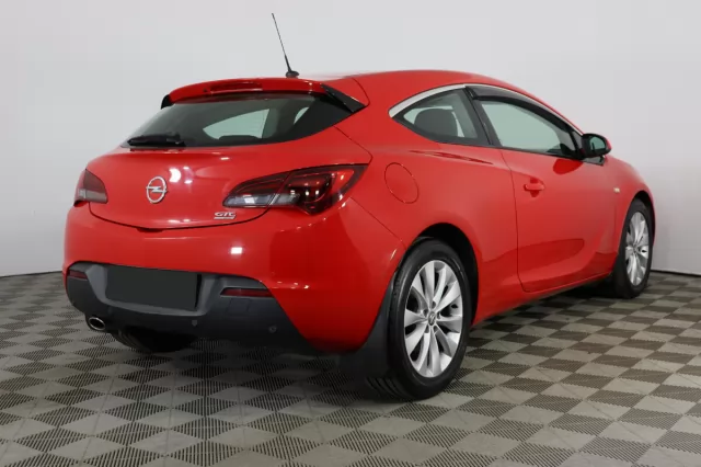 Opel Astra 2014