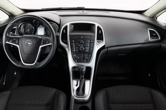 Opel Astra 2014