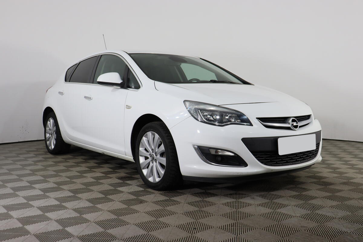 Opel Astra 2014
