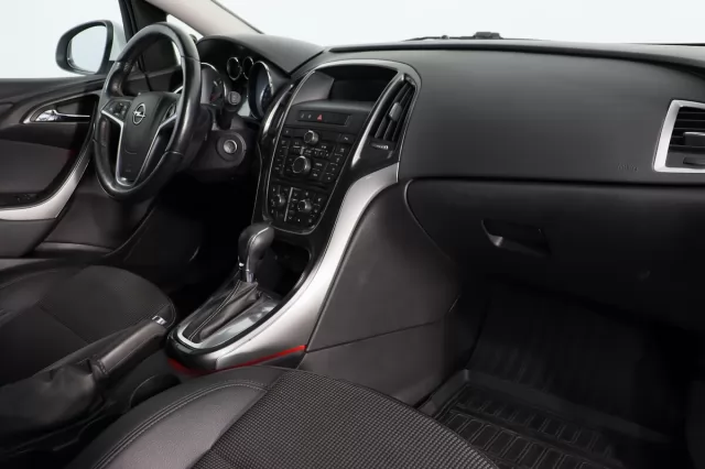 Opel Astra 2014
