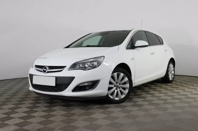 Opel Astra 2014