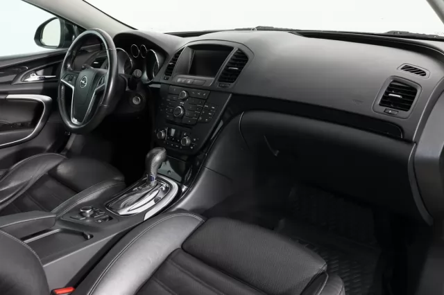 Opel Insignia 2013