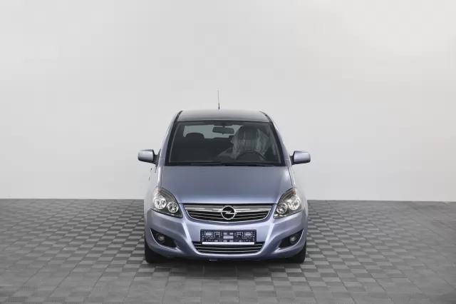 Opel Zafira 2011