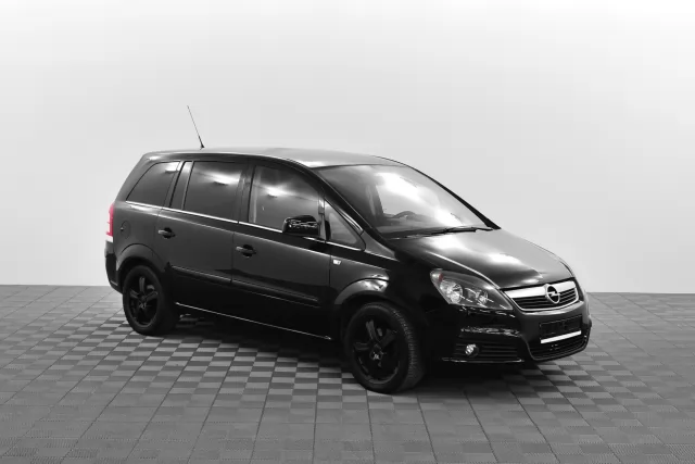 Opel Zafira 2011