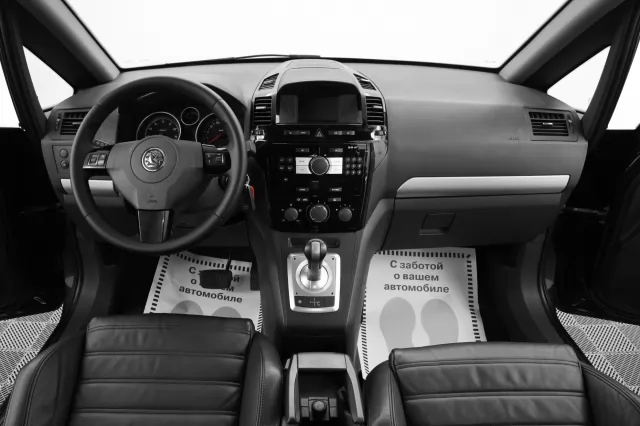 Opel Zafira 2011