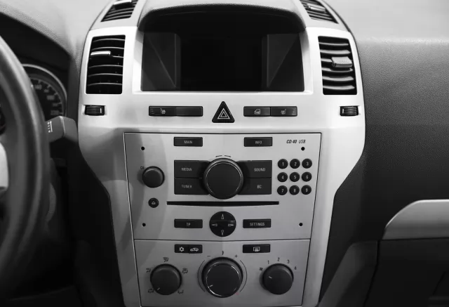 Opel Zafira 2011